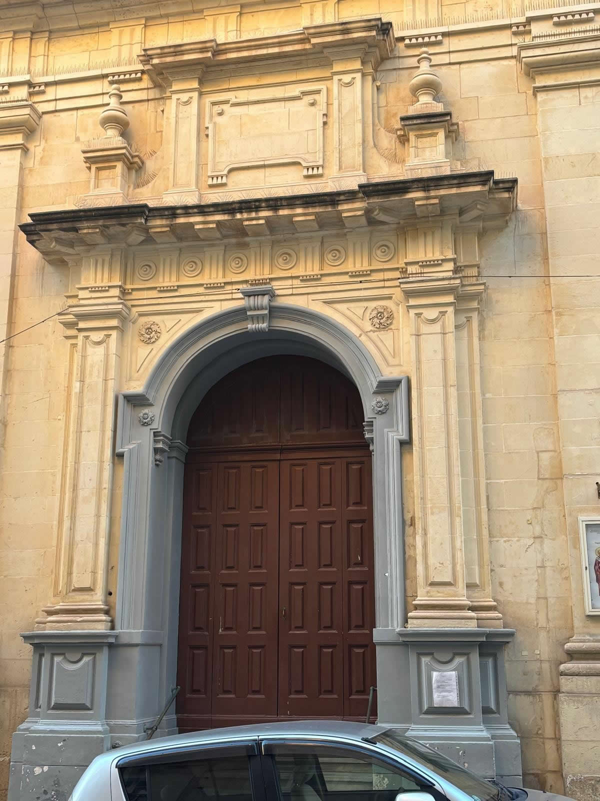 Orthodox Church of St Nicholas,  Il-Knisja Ortodossa ta’ San Nikola, Valletta, Malta