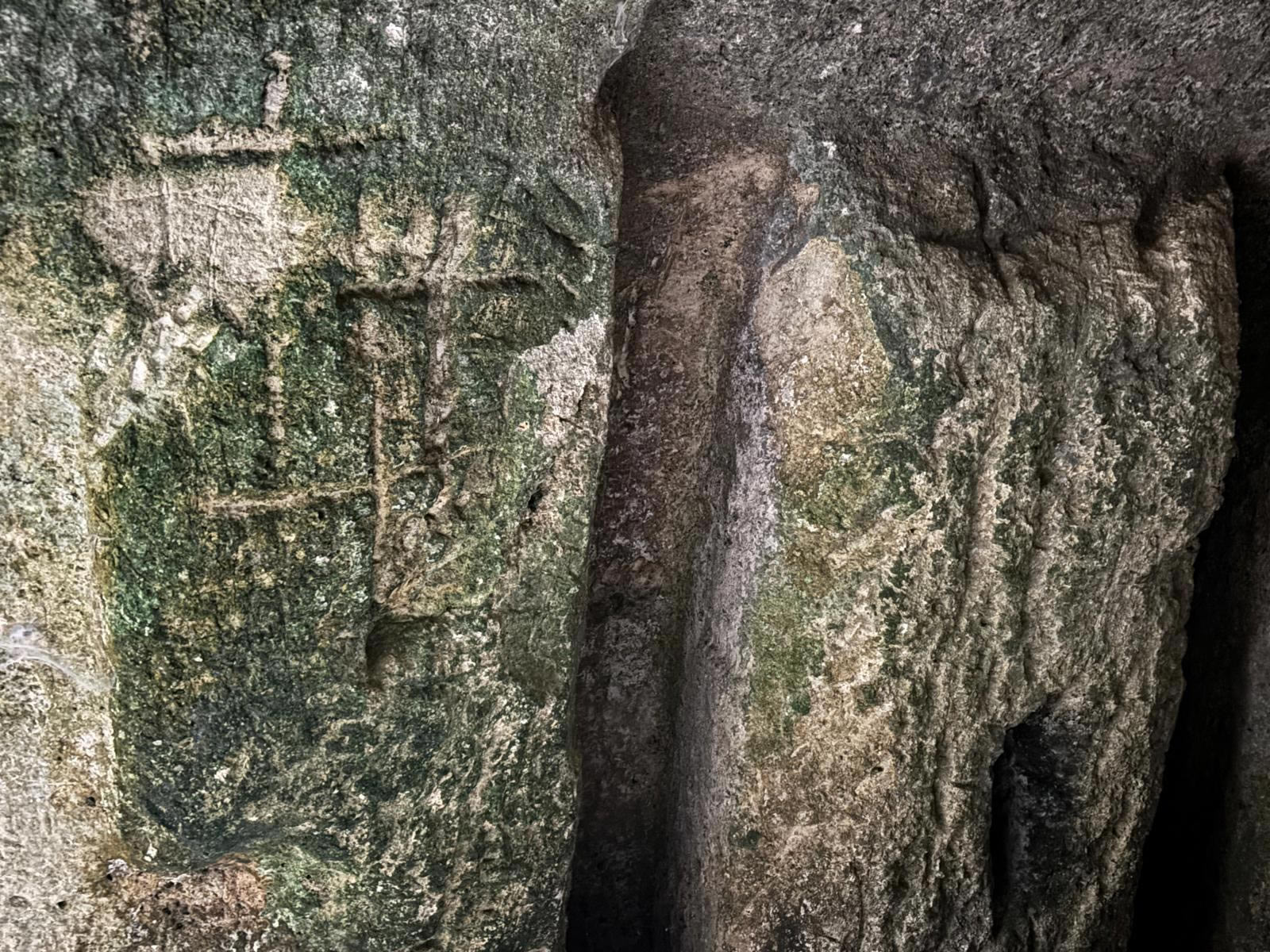 Carved crosses inside Għar Ħanżir