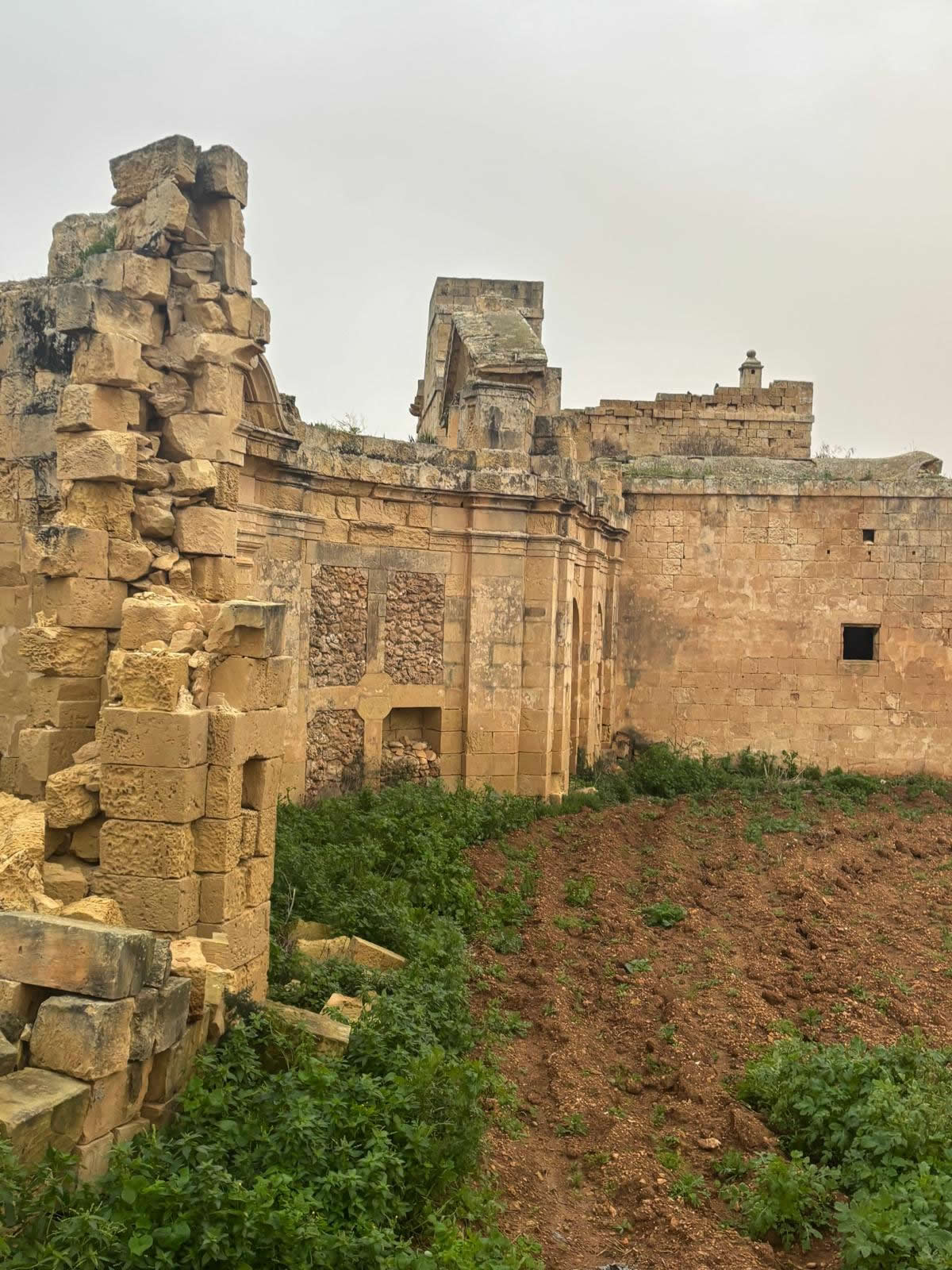 Knisja/Kappella ta’ San Leonardo (Ruins), Xgħajra