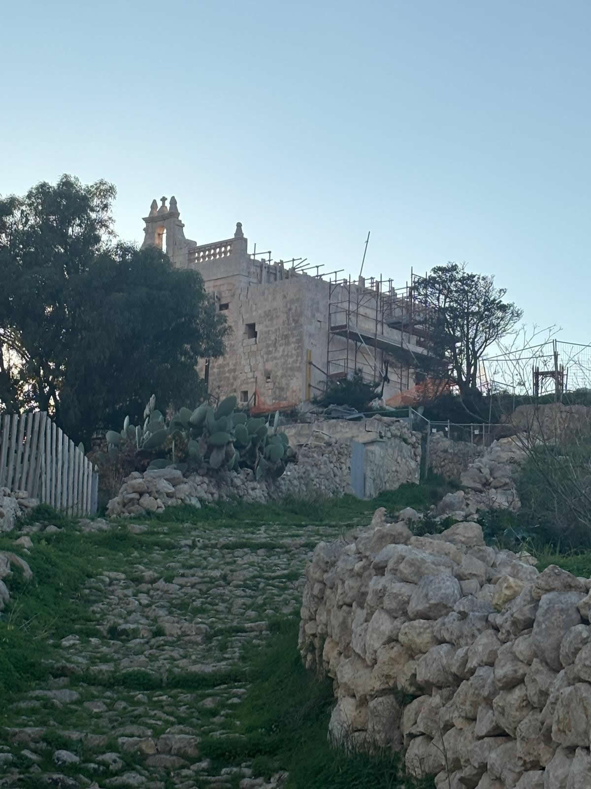 Il-Kappella tal-Lunzjata (next to Laferla Cross), Siġġiewi