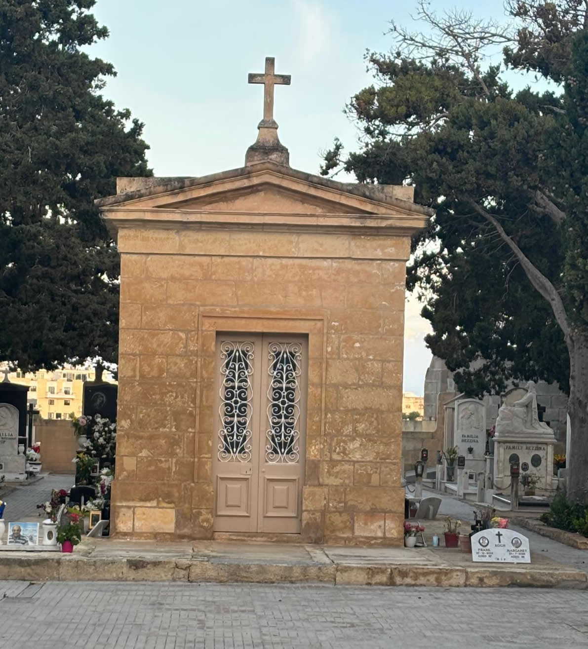 Cemetery Għargħur Malta