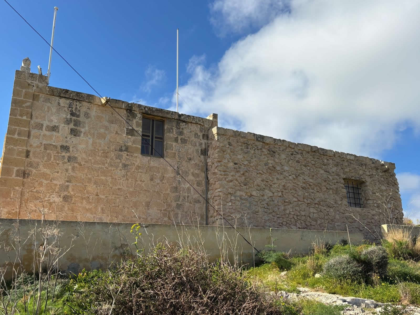 Il-Kappella tal-Madonna tal-Blat, Qala, Gozo – exterior front view