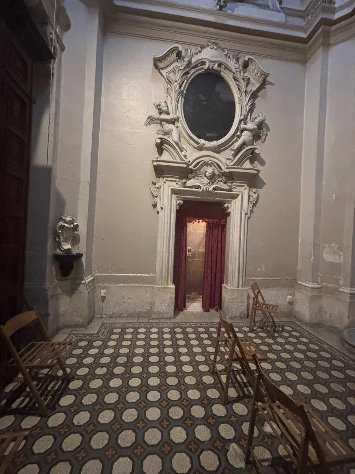 Il-Knisja ta’ Porto Salvo (Santu Nuzzu), Ħamrun