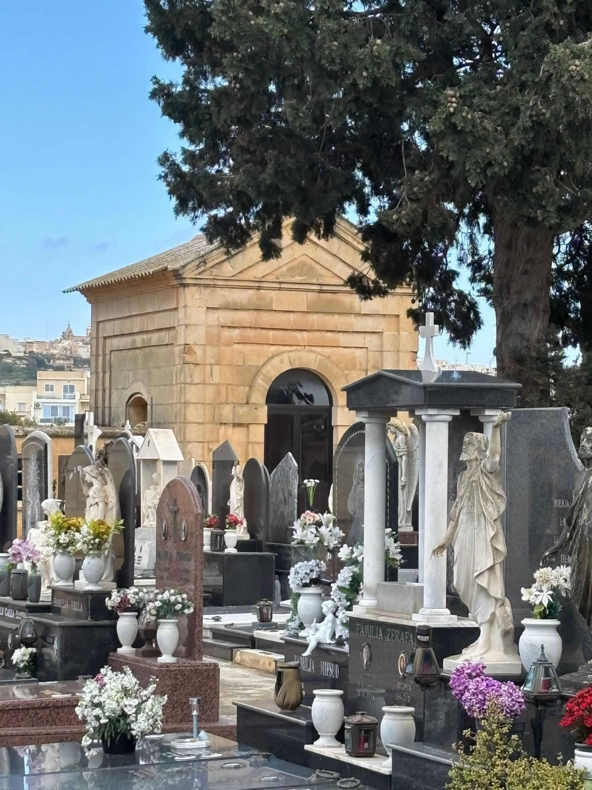 Għajnsielem Cemetery Gozo