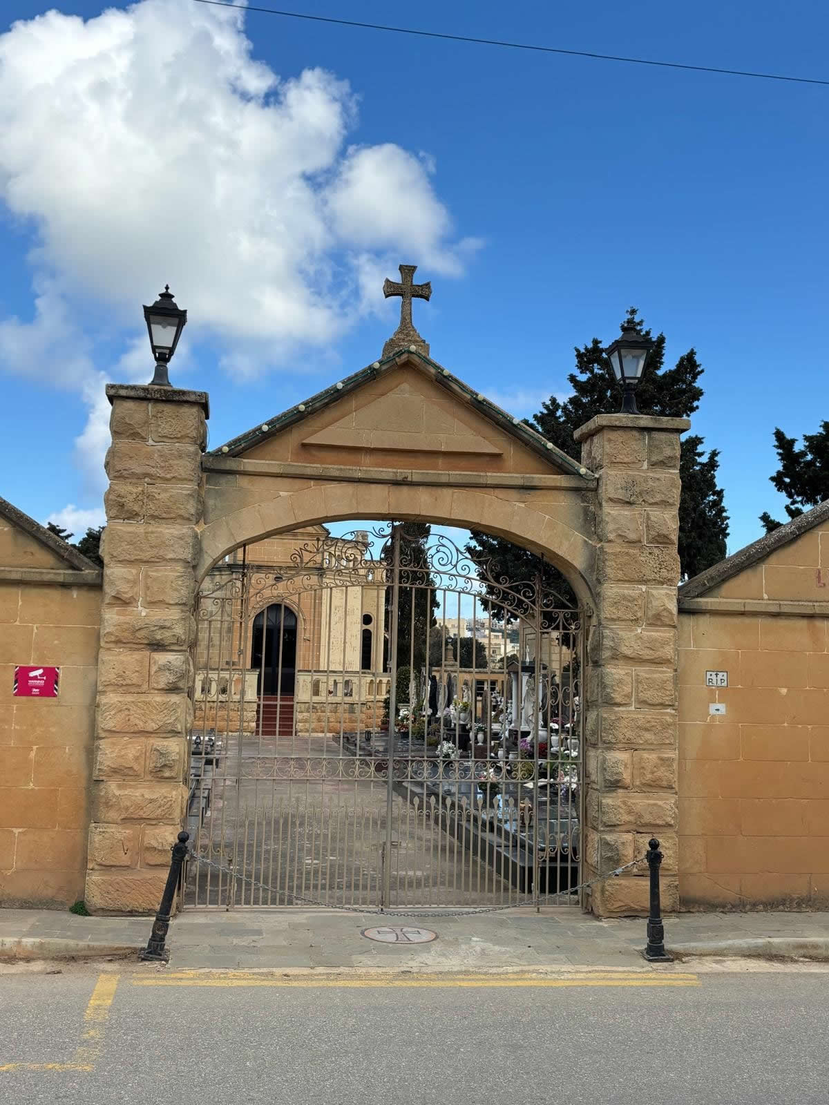 Għajnsielem Cemetery Gozo