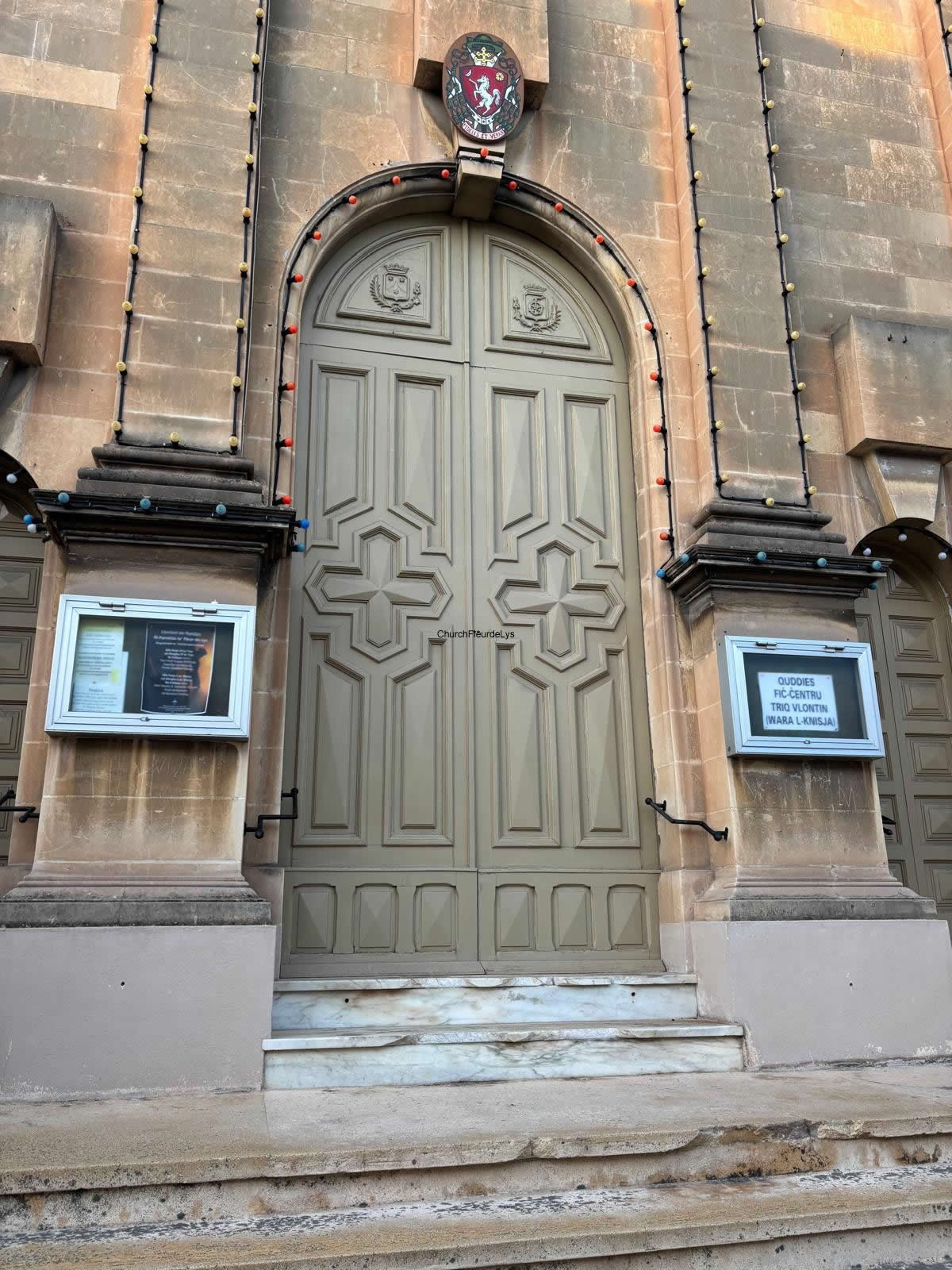 Fleur-de-Lys Parish Church (Knisja Madonna tal-Karmnu) exterior