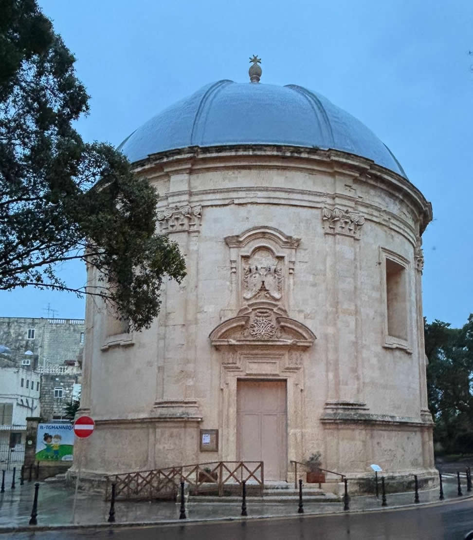 Knisja ta’ Sarria (Church of the Immaculate Conception), Floriana