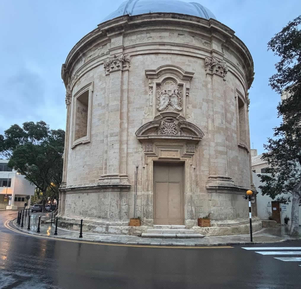 Knisja ta’ Sarria (Church of the Immaculate Conception), Floriana