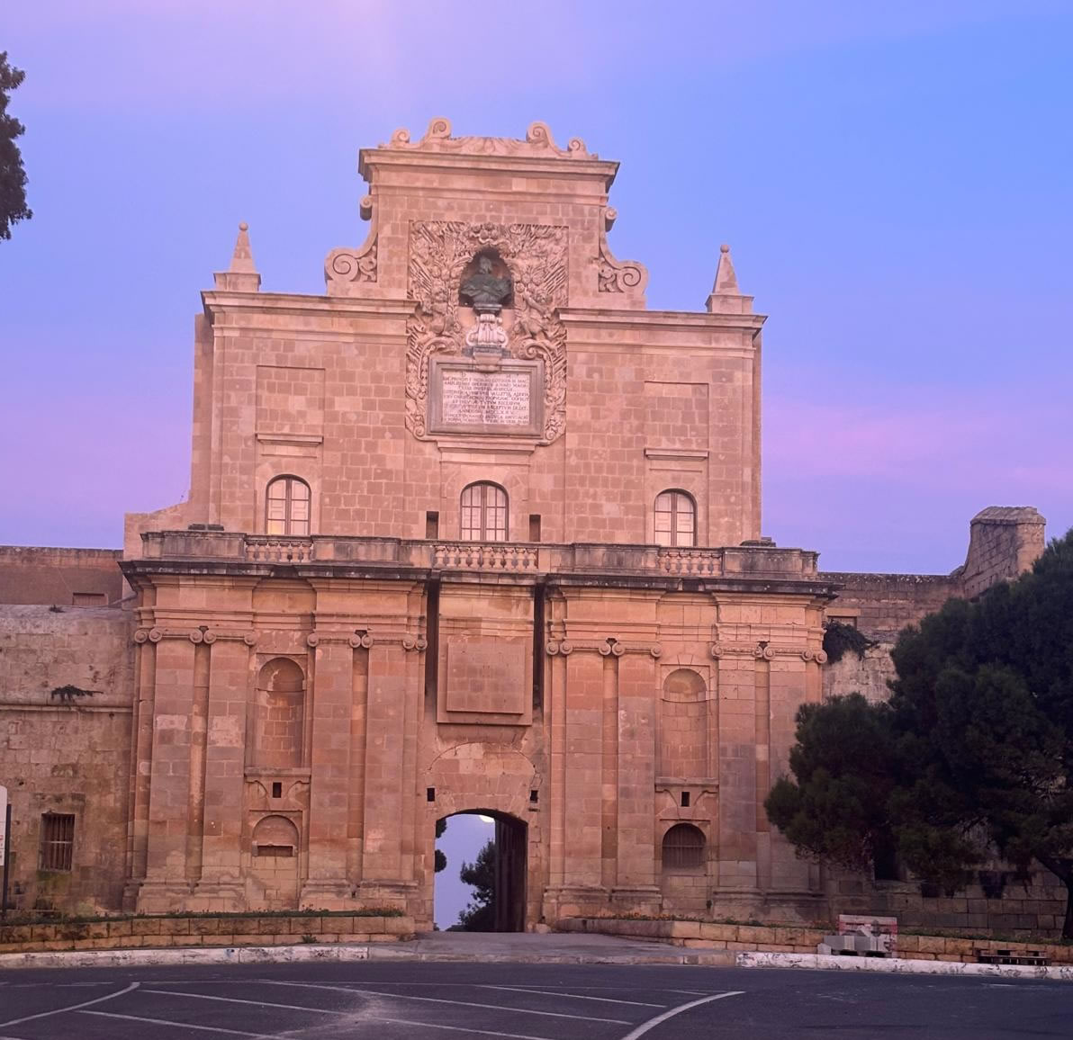 Notre Dame Gate (Bieb is-Sultan), Malta