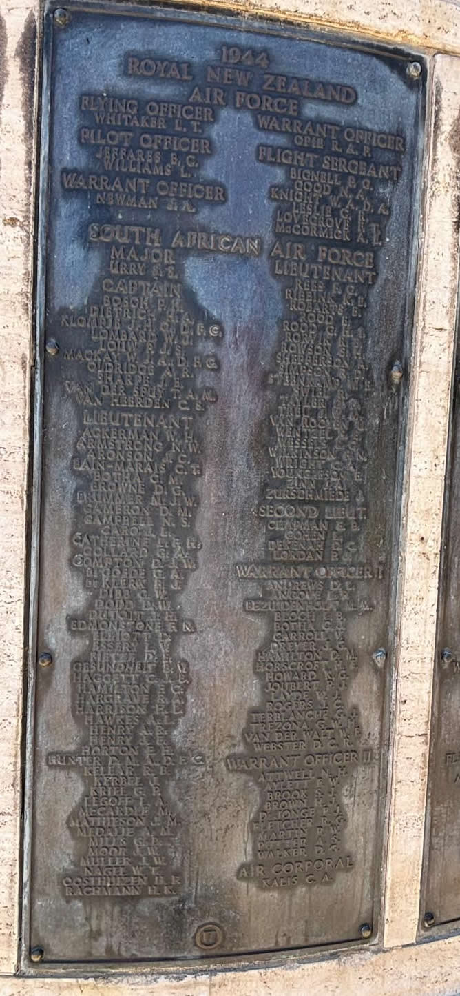 Malta Memorial Floriana Bronze Plaque 17 Inscription Photo