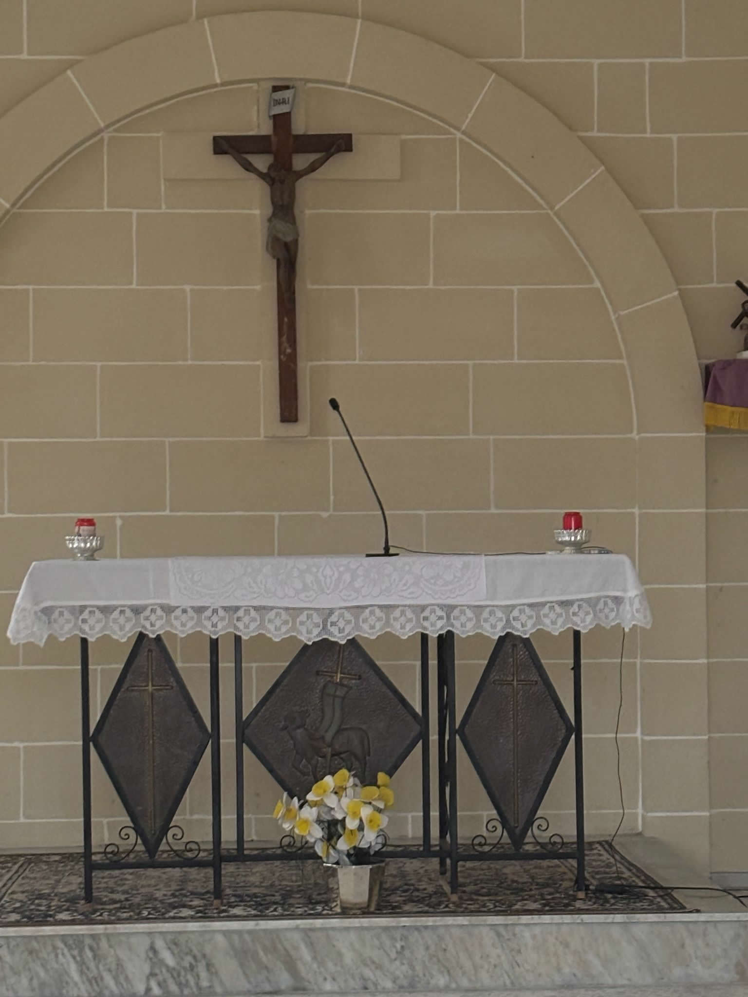Introduction to Għaxaq's Final Resting Place