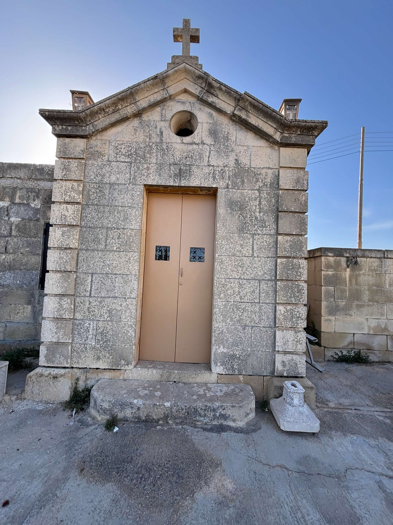 The small historic mortuary chapel situated at the center of Cimiterju tat-Torba in Gudja