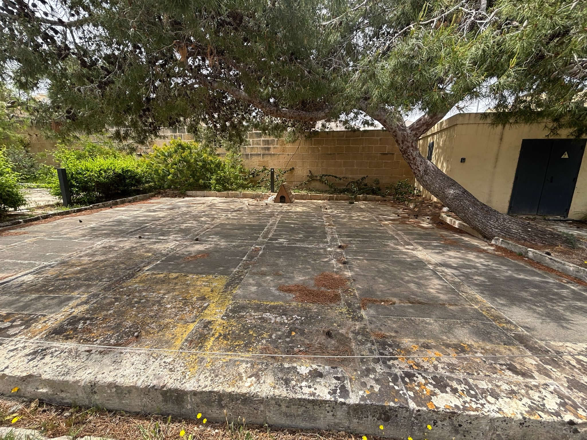 Rinella Military Cemetery in Kalkara Malta