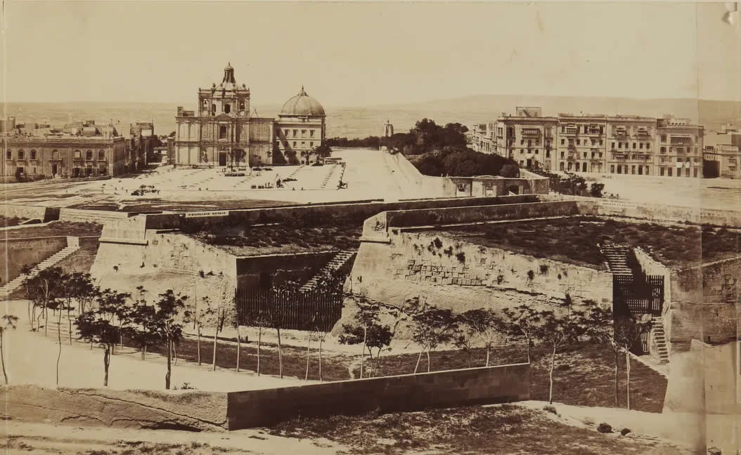 Ex-voto plague scene (Valletta  )