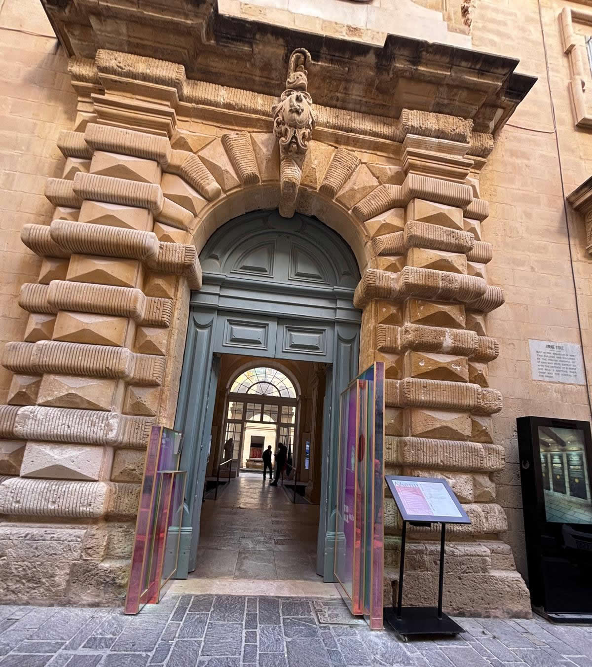 MUŻA Valletta Auberge d'Italie