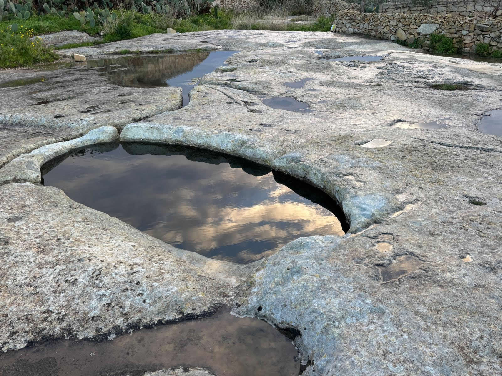 Il-Misqa (Misqa Tanks), Qrendi, Malta