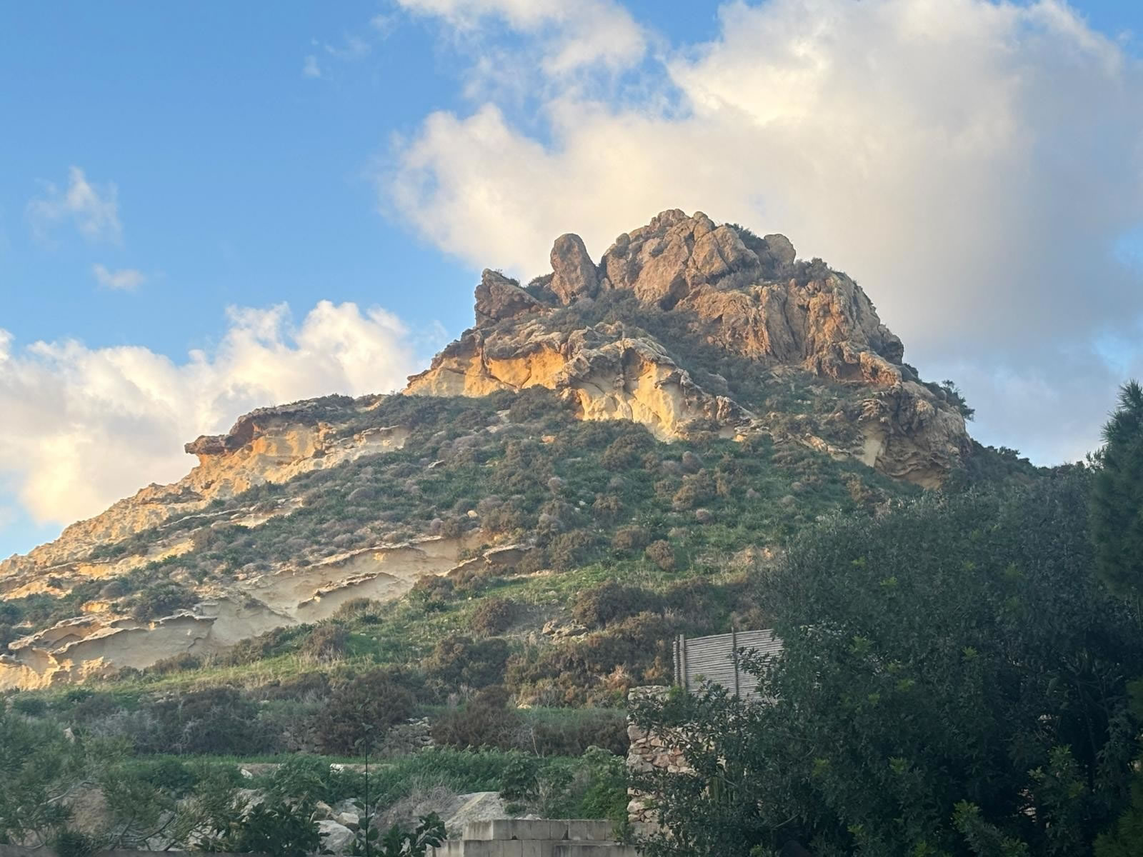 Il-Qolla s-Safra