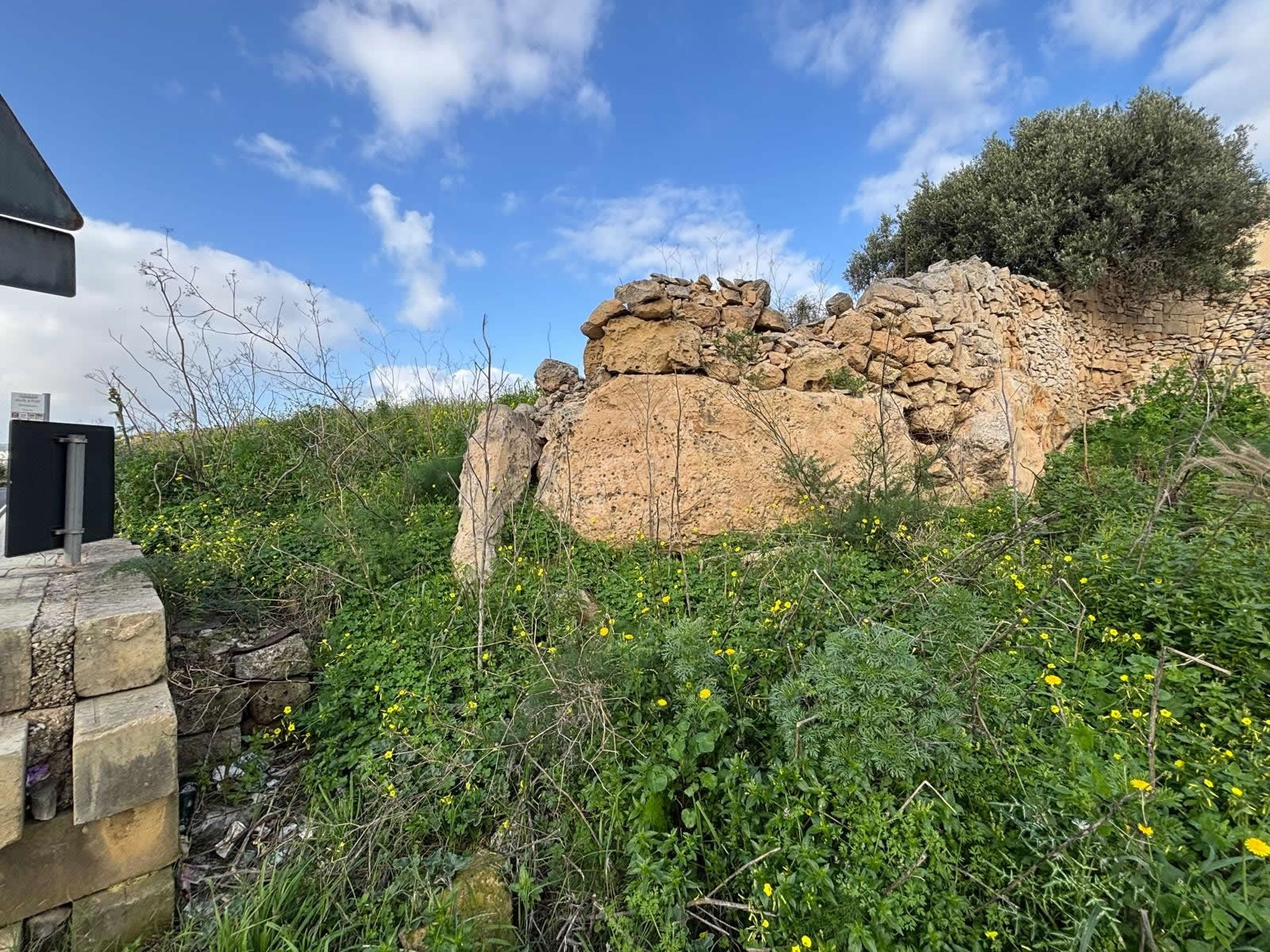 Ta’ Raddiena – Ancient Temple Remains in Iklin (Malta)