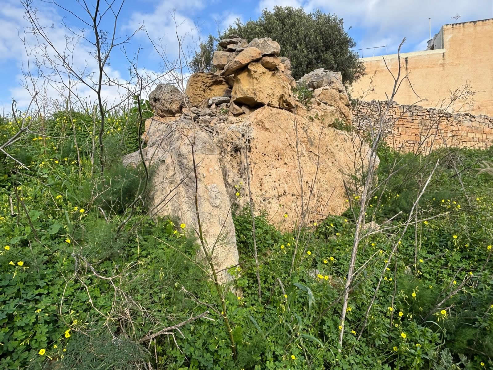 Ta’ Raddiena – Ancient Temple Remains in Iklin (Malta)