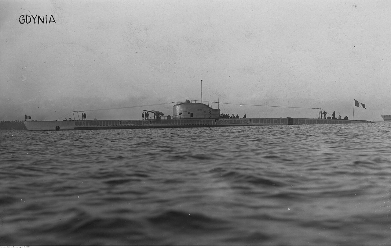 Narval (Q118), Requin-class submarine of the Free French Naval Forces